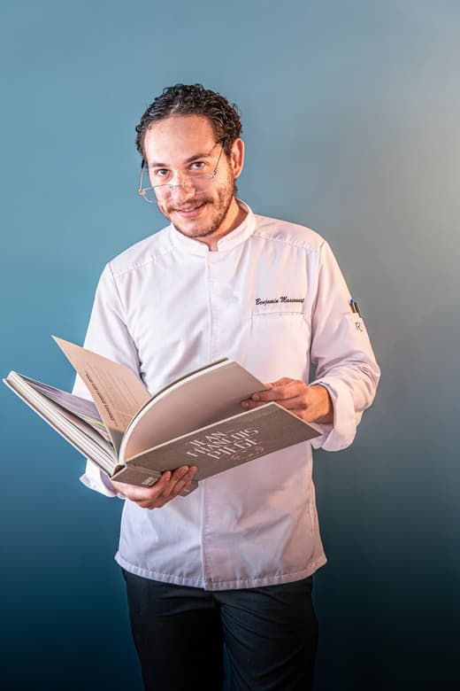 Portrait d’un membre de l’équipe en cuisine